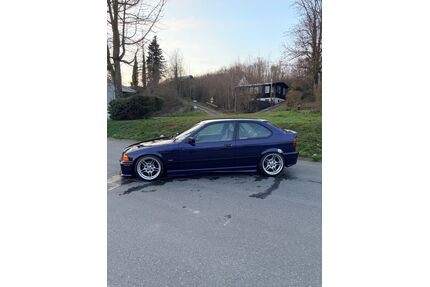 BMW 323 Gebrauchtwagen