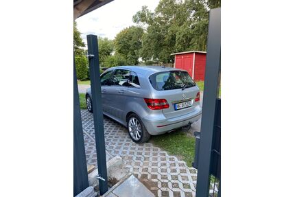 Mercedes-Benz B 200 Gebrauchtwagen