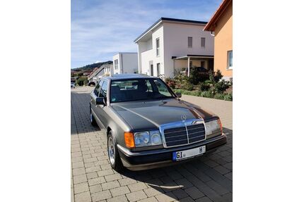 Mercedes-Benz 260 Gebrauchtwagen