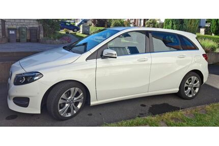 Mercedes-Benz B 180 Gebrauchtwagen