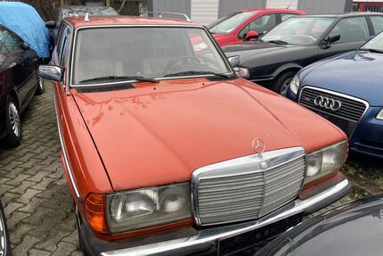 Mercedes-Benz 240 Gebrauchtwagen