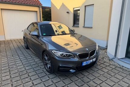 BMW M235 