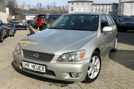 Lexus IS 200 Gebrauchtwagen