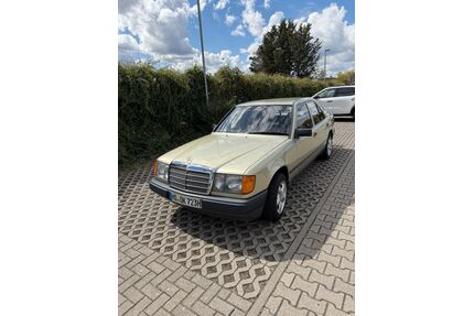 Mercedes-Benz 200 Gebrauchtwagen
