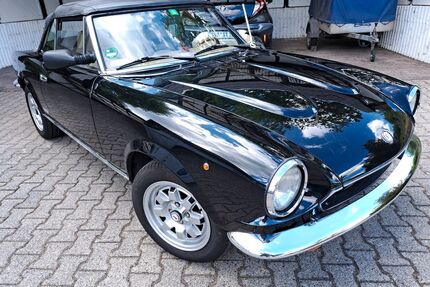 Fiat 124 Spider Gebrauchtwagen
