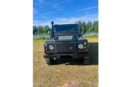 Land Rover Defender Gebrauchtwagen