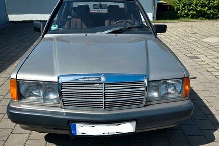 Mercedes-Benz 190 Gebrauchtwagen