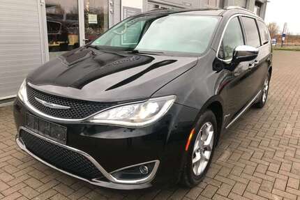 Ford Pacifica 