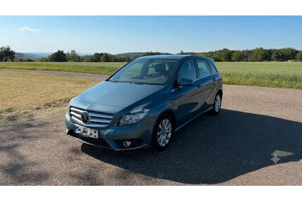 Mercedes-Benz B 200 Gebrauchtwagen