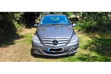Mercedes-Benz B 180 Gebrauchtwagen