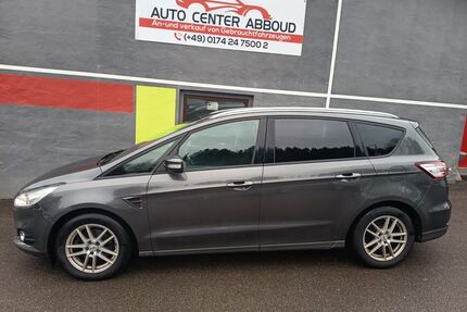 Ford S-Max Gebrauchtwagen