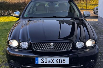 Jaguar X-Type Gebrauchtwagen