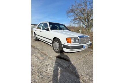 Mercedes-Benz 230 Gebrauchtwagen