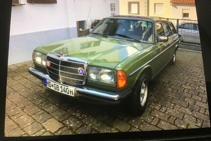 Mercedes-Benz 240 Gebrauchtwagen