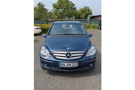 Mercedes-Benz B 200 Gebrauchtwagen