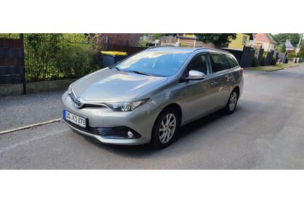 Toyota Auris Gebrauchtwagen