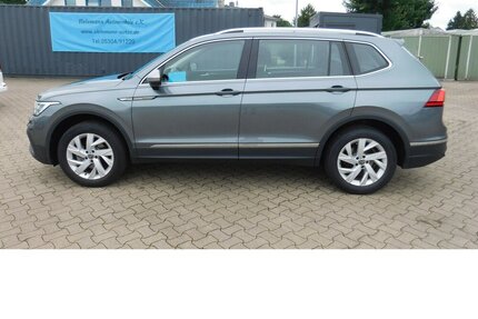 VW Tiguan Allspace 1.5 TSI Life 7 Sitze Navi DSG 