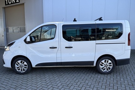 Nissan NV300 Kombi L1H1 PREMIUM Navi 8 Sitzplätze Gebrauchtwagen