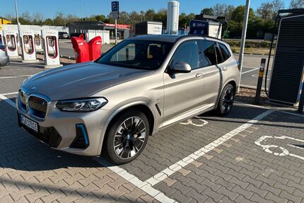 BMW iX3 Gebrauchtwagen