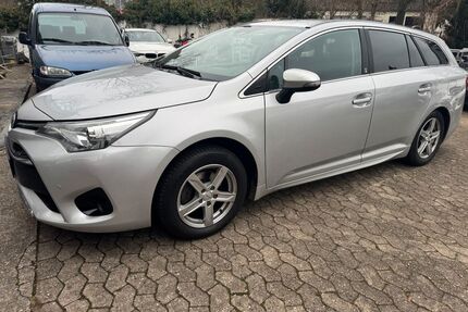 Toyota Avensis Gebrauchtwagen