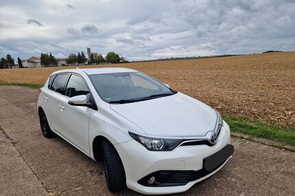Toyota Auris Gebrauchtwagen