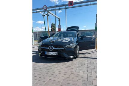 Mercedes-Benz CLA 250 Shooting Brake Gebrauchtwagen