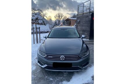 Mercedes-Benz Passat Alltrack 