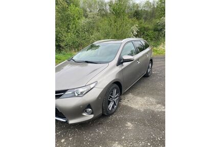 Toyota Auris Gebrauchtwagen