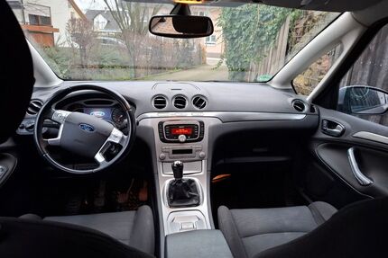 Ford S-Max Gebrauchtwagen