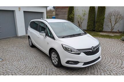Opel Zafira Tourer Gebrauchtwagen