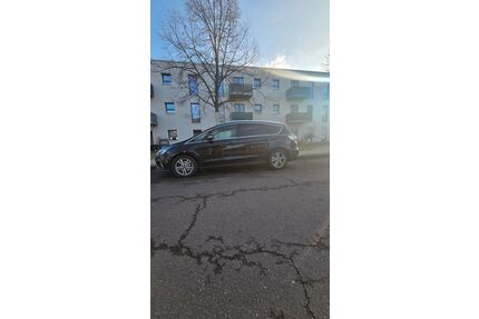 Ford S-Max Gebrauchtwagen