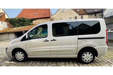 Peugeot Expert Tepee Gebrauchtwagen