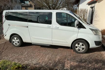 Ford Tourneo Custom Gebrauchtwagen
