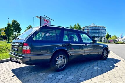 Mercedes-Benz E 300 Gebrauchtwagen