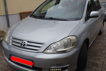Toyota Avensis Verso Gebrauchtwagen