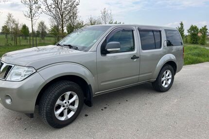 Nissan Pathfinder Gebrauchtwagen