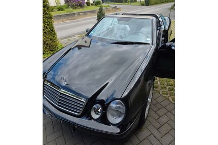 Mercedes-Benz CLK 320 Gebrauchtwagen