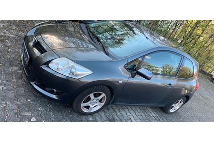 Toyota Auris Gebrauchtwagen
