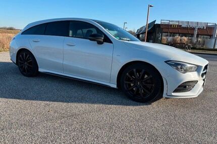 Mercedes-Benz CLA 200 Shooting Brake Gebrauchtwagen