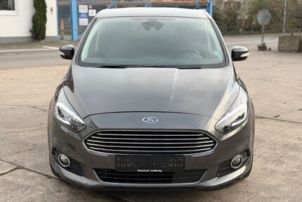 Ford S-Max Gebrauchtwagen