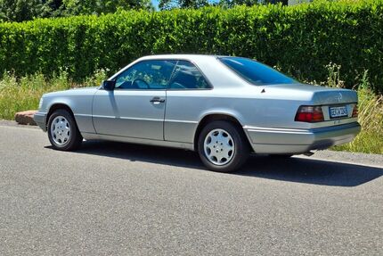 Mercedes-Benz E 200 Gebrauchtwagen
