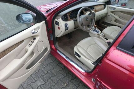 Jaguar X-Type Gebrauchtwagen