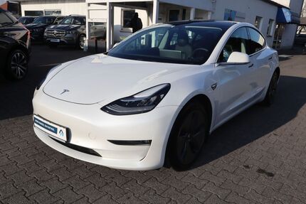 Tesla Model 3 Gebrauchtwagen