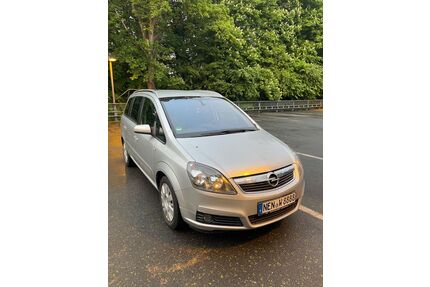 Opel Zafira Gebrauchtwagen