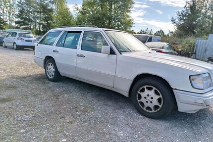 Mercedes-Benz E 220 Gebrauchtwagen