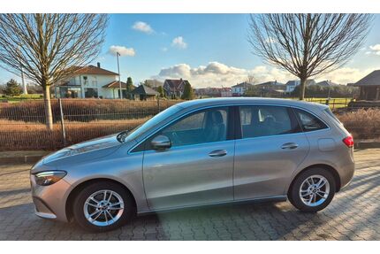Mercedes-Benz B 200 Gebrauchtwagen