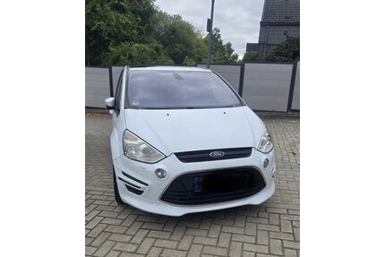 Ford S-Max Gebrauchtwagen