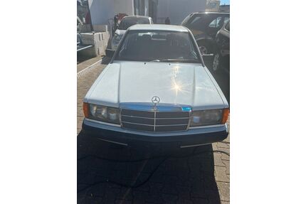 Mercedes-Benz 190 Gebrauchtwagen