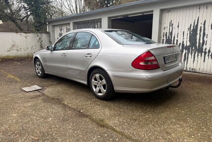 Mercedes-Benz E 220 Gebrauchtwagen