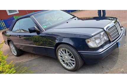 Mercedes-Benz E 300 Gebrauchtwagen